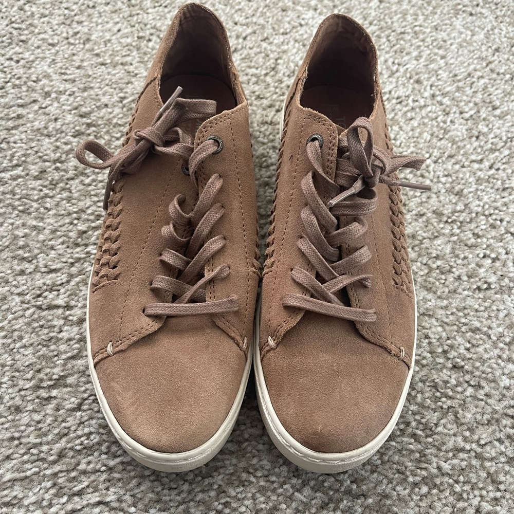 Toms Women’s sneakers